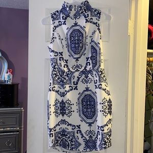 Selfie Leslie Blue and White Printed Dress